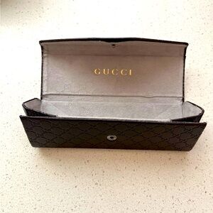 GUCCI Folding Triangle Hard Eyeglasses Sunglasses Case
